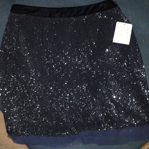 Free People Dresses & Skirts - Free People NWT Navy sequin skirt size 4